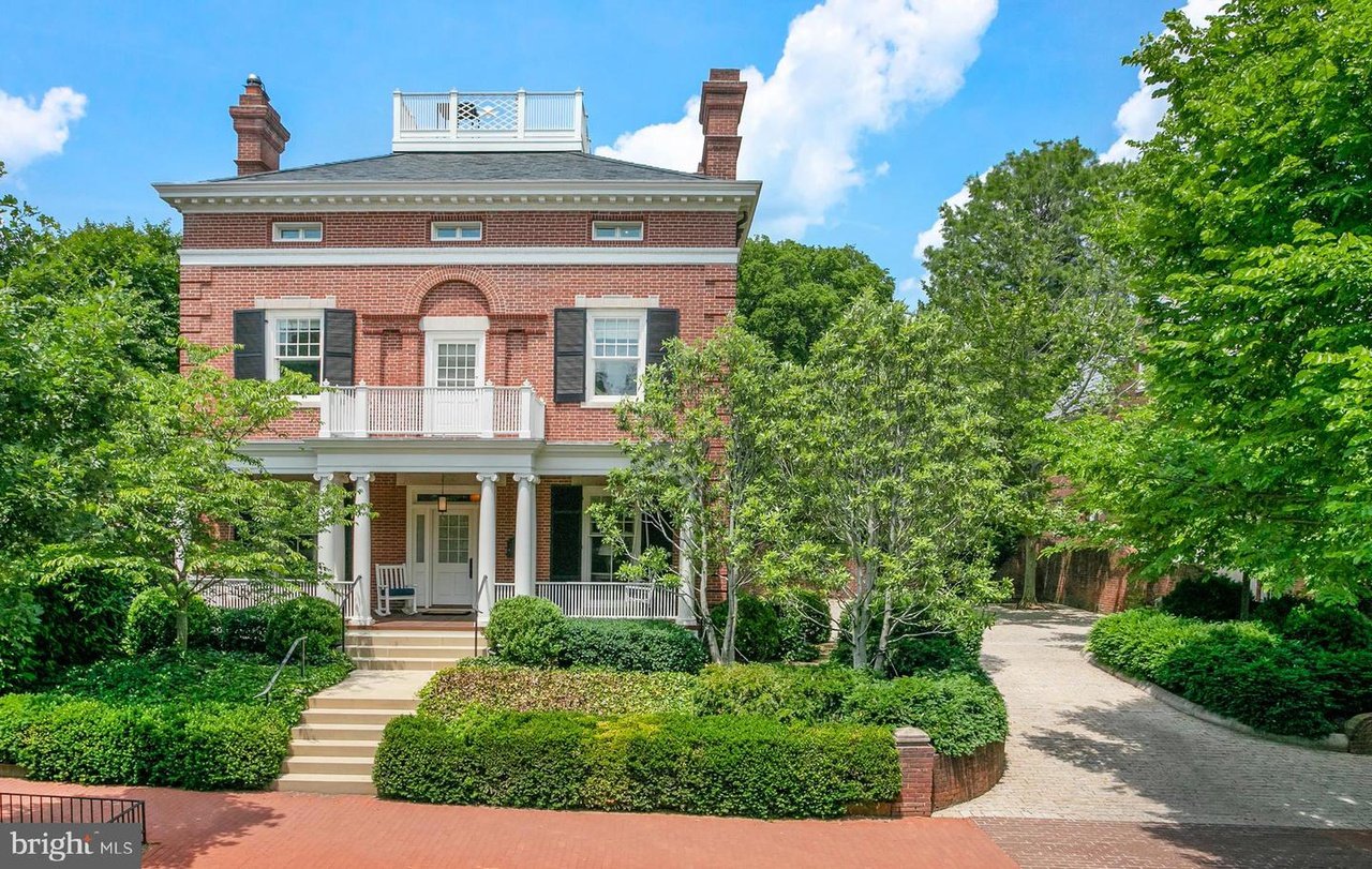 DCDC2138146_0 - Washingtonian
